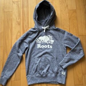 Roots Original Kangaroo Pouch Sweater in Salt & Pepper, XS